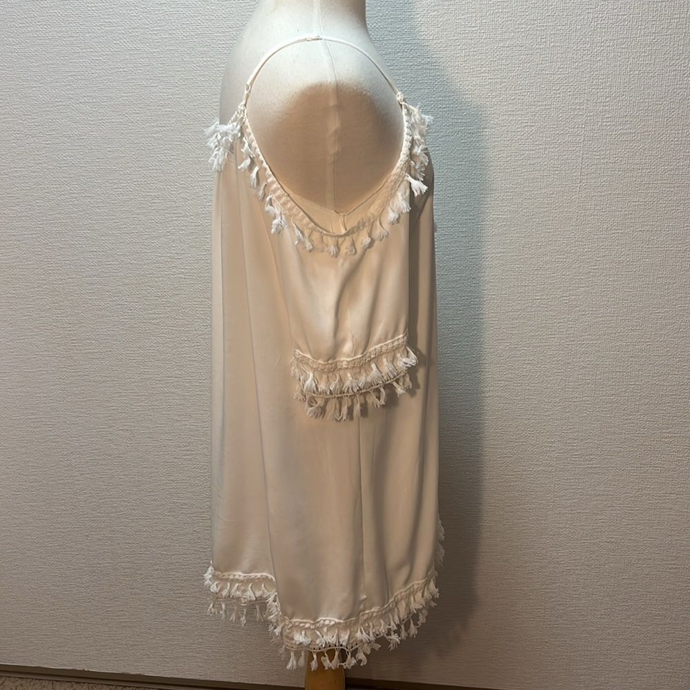Elegant White Dress - Picture 7 of 12